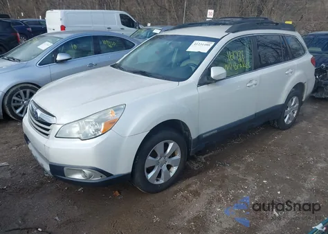 2011 Subaru Outback 2.5I Limited from USA, damaged, VIN 4S4BRCJC3B3398066